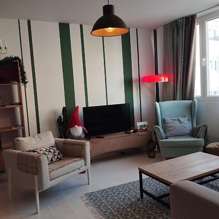 Apartamento Casa Palabra ซานตานเดร์ ภายนอก รูปภาพ