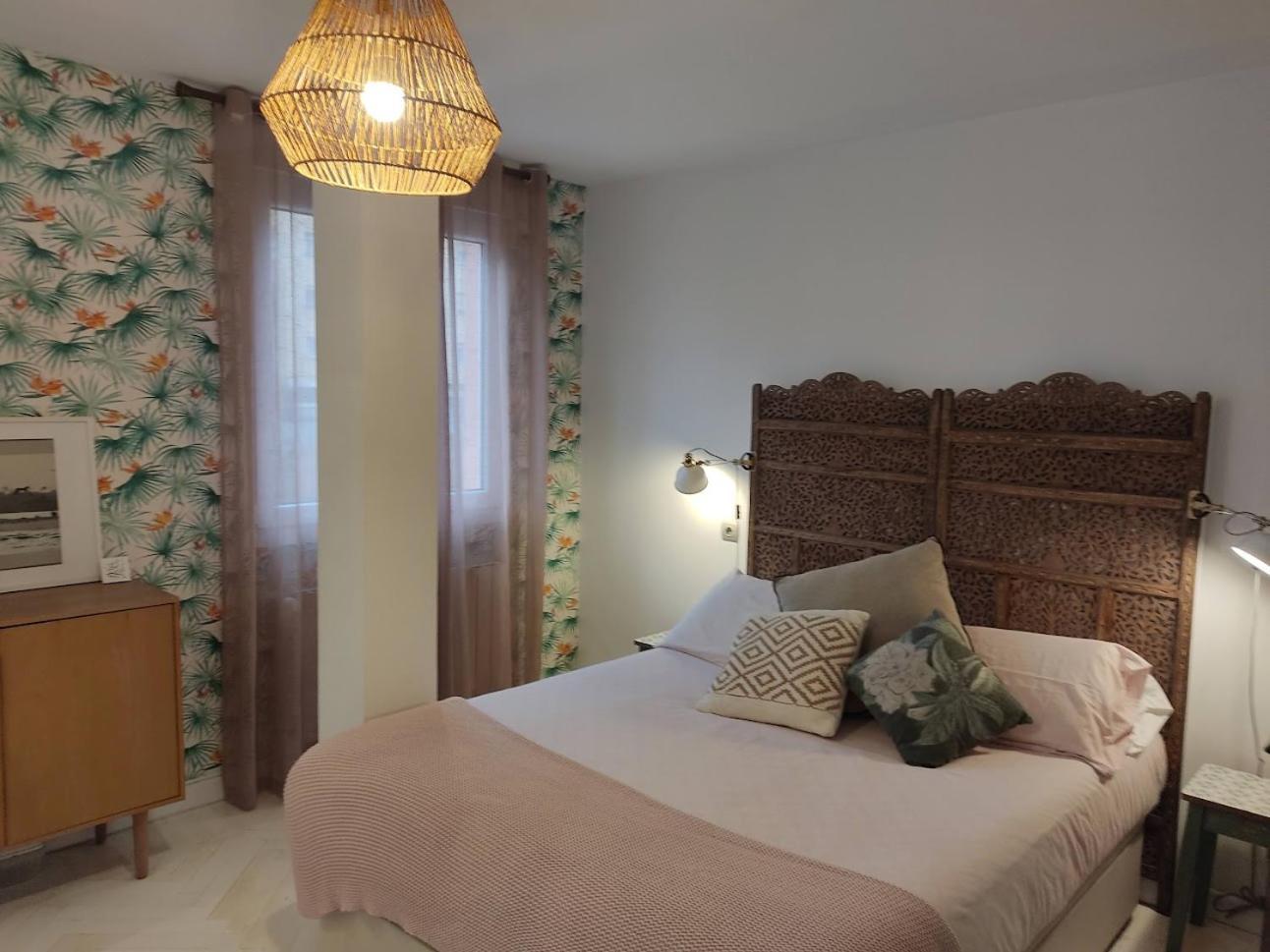 Apartamento Casa Palabra ซานตานเดร์ ภายนอก รูปภาพ