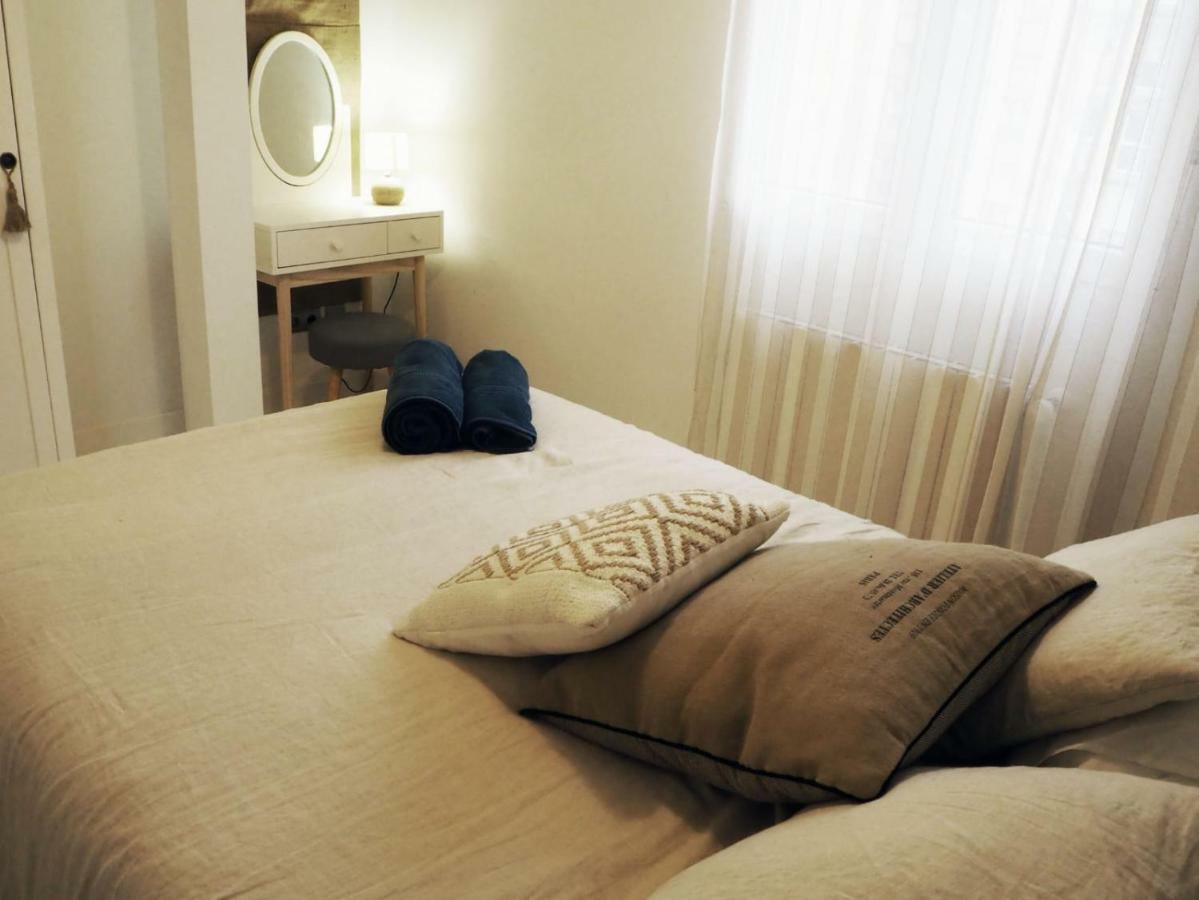Apartamento Casa Palabra ซานตานเดร์ ภายนอก รูปภาพ