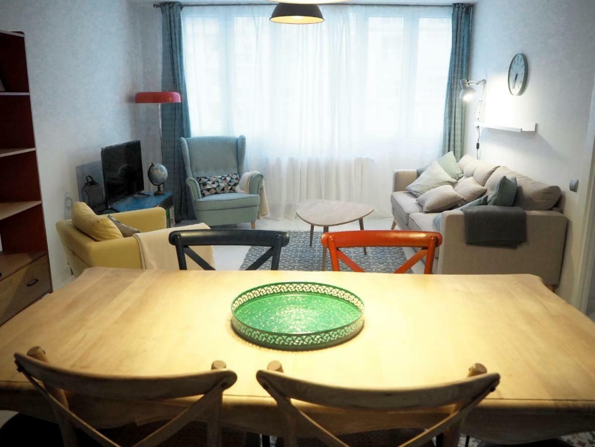 Apartamento Casa Palabra ซานตานเดร์ ภายนอก รูปภาพ